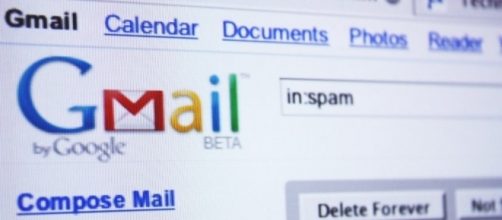 Gmail receives an update which converts contacts to links/Photo via notoriousxl, Flickr