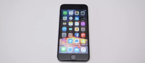 The new Apple iOS 11 on an iPhone 7. / from 'YouTube' screen grab