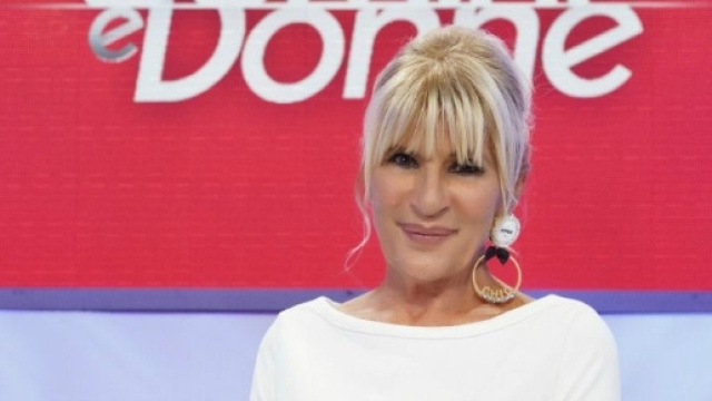 Gemma Galgani &egrave; la star del trono over di uomini&donne