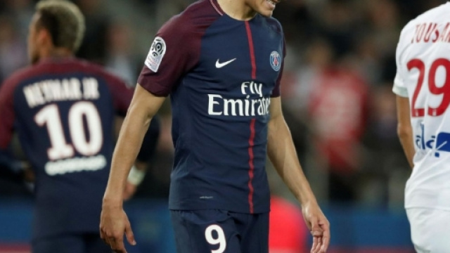 PSG-OL (2-0) : Cavani-Neymar, premi&egrave;res discordes ? - Le Parisien - leparisien.fr