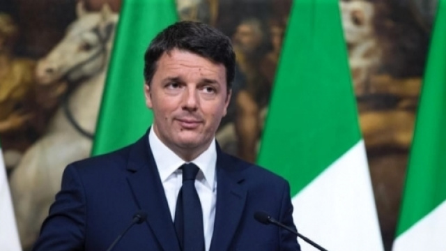 Renzi schiavo della sua claque": tutti gli uomini dell'(ex ... - today.it