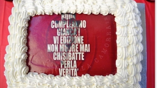 Studenti contro la camorra: buon compleanno Gianc&agrave;.