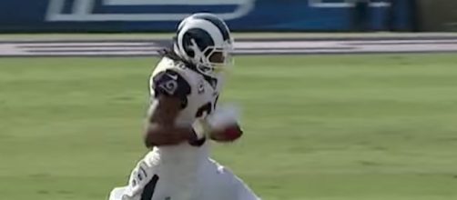 Todd Gurley and the L.A. Rams look to bounce back on Thursday night when they visit the San Francisco 49ers. [Image via NFL/YouTube]