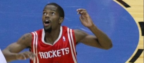 Aaron Brooks in his former team | Flickr | Keith Allison