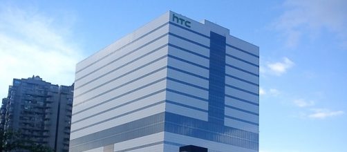 Google just acquired some 2,000 smartphone engineers from HTC for $1.1 billion. / from 'Wikimedia Commons'