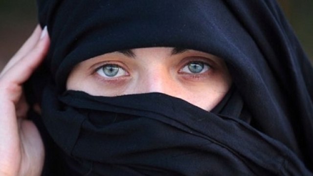 Lo sceicco saudita dice che le donne hanno un quarto di cervello