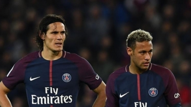 Sulla sinistra Edison Cavani, il Milan sarebbe interessato ad acquistarlo