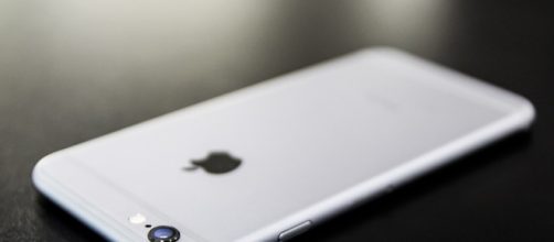 iPhone 8: Tim Cook is excited about the trend on the first day of sales. {Image credit: Pixabay}