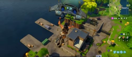 &lsquo;PUBG&rsquo; and &lsquo;Fortnite Battle Royale&rsquo; are similar. [Image Credit: PlayStation/YouTube]