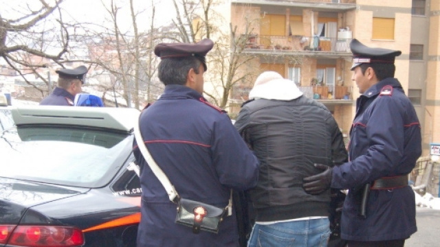 I due fratelli sono stati arrestati dai Carabineri.