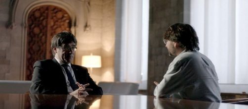 Entrevista de Jordi &Eacute;vole a Puigdemont