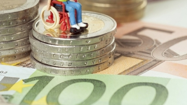 Isee, arriva la sua versione precompilata e si inaspriscono controlli e sanzioni