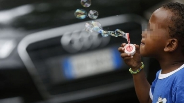 CRONACA, IL COMUNE DI NAPOLI APRE UN CENTRO PER BIMBI IMMIGRATI ... - telecaprinews.it