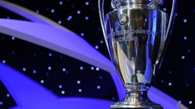 Ecco l'inno della Champions tradotto in italiano| SuperNews - superscommesse.it