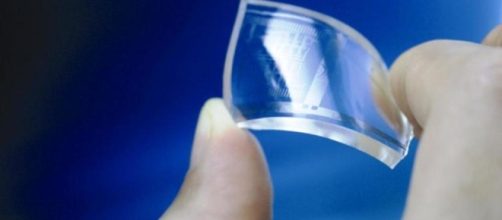 El grafeno es un material muy felxible. Public Domain.