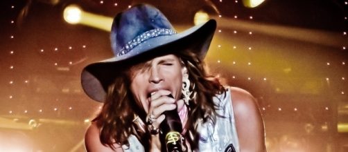 Steven Tyler faces medical issues in the wake of concert tour. [Image Credit: japrea/Flickr]