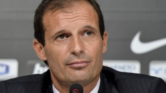 Allegri stuzzica: "Sento dire bel gioco, lo spettacolo &egrave; al circo" - vesuviolive.it
