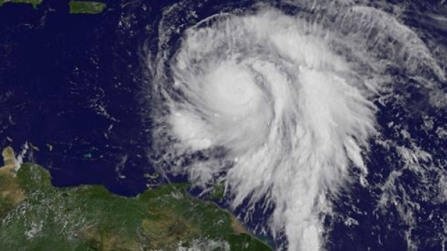 L'uragano 'Maria' non arriver&agrave; in Europa, se non sotto forma di una 'intensa perturbazione'