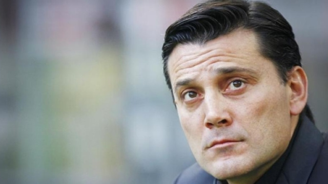Montella licenzia Marra preparatore atletico
