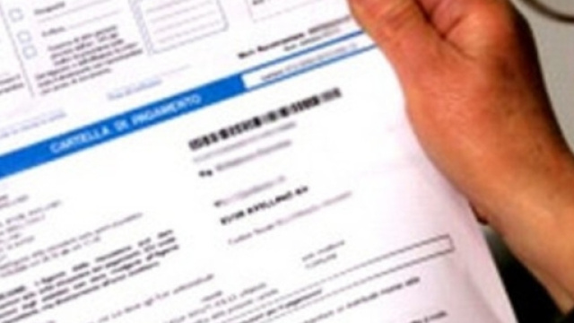 Paga le tasse con un giorno di ritardo, cartella esattoriale da ... - ilgazzettino.it