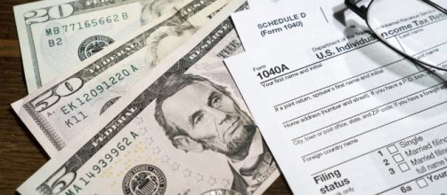 Taxes by Pictures of Money/Flickr