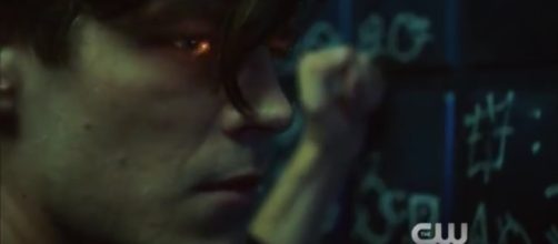 &lsquo;The Flash&rsquo; season 4: All the cast members discussed--Image source--tvpromosdb--youtube screenshot