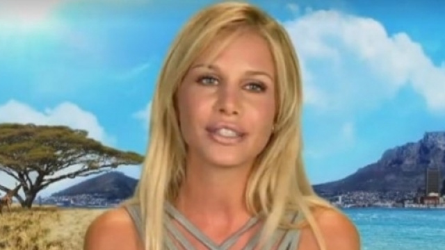 Adixia (Les Marseillais) r&eacute;agit &agrave; la pol&eacute;mique sur la prostitution dans la t&eacute;l&eacute;-r&eacute;alit&eacute;