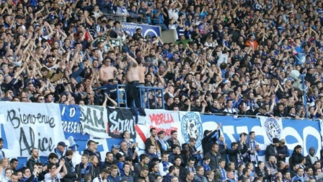 Football | Racing Strasbourg: 15650 abonn&eacute;s, record pulv&eacute;ris&eacute; - dna.fr