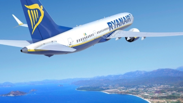 Ryanair, a Reggio le assunzioni per Assistenti di Volo - City Now - citynow.it