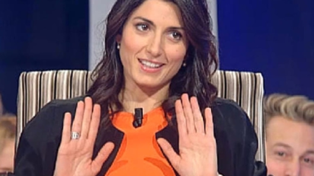 Virginia Raggi soddisfatta per l'archiviazione richiesta di due ipotesi di reato su tre contro di lei