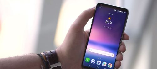 LG V30 first look - Image - The Verge / YouTube