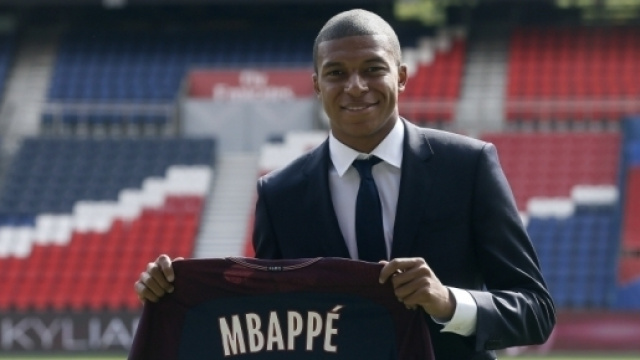 Mbapp&eacute; meilleure recrue de l'&eacute;t&eacute; ?