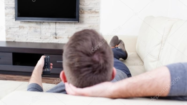 Sky e Mediaset Premium clonato, operazione della Guardia di finanza.