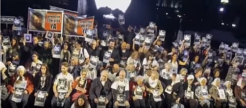 La marcha por Santiago Maldonado vista desde un drone Noticias en Red