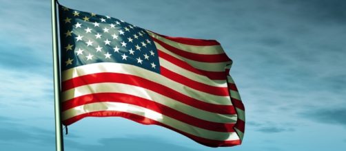 Labor Day bank hours - Image via Pixabay