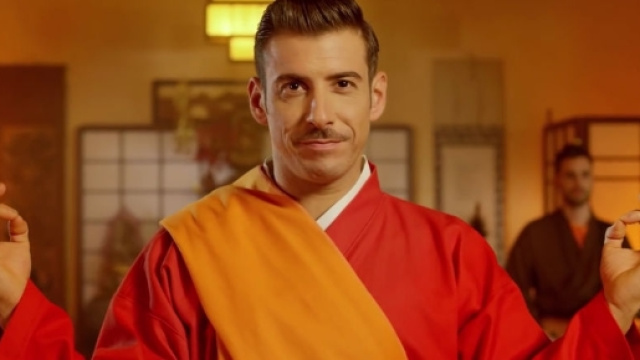Francesco Gabbani Pachidermi e Pappagalli