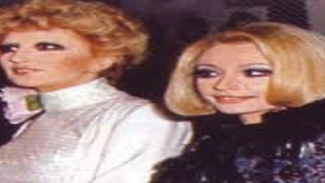 Mina e Raffaella Carr&agrave;: le stelle del sabato sera: speciale di Techetechet&egrave; su Rai 1