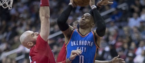 Russell Westbrook for the dunk | Flickr | Keith Allison