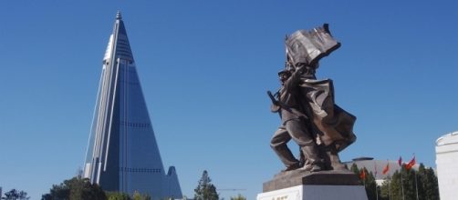 Victorious Fatherland Liberation War Museum and Ryugyong Hotel, Pyongyang, North Korea / [Image by Clay Gilliland via Flickr, CC BY-SA 2.0]