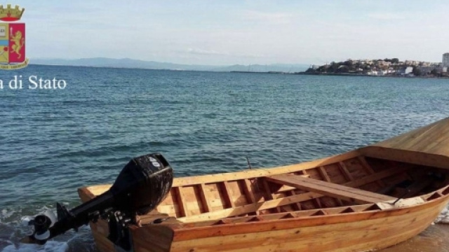 CAGLIARI, Operazione contro immigrazione clandestina dall'Algeria ... - admaioramedia.it