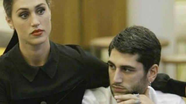 Grande Fratello Vip: c'&egrave; un cellulare nella casa?