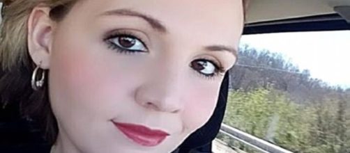 Mulher &eacute; presa por enviar fotos indecentes para menores de idade