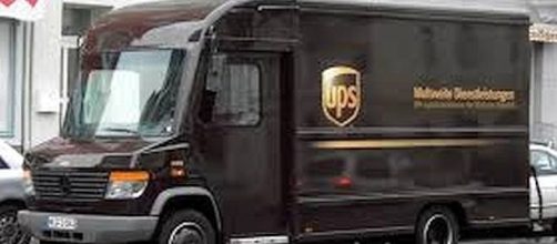 UPS brown truck getting a new look [Image: commons.wikimedia.org]