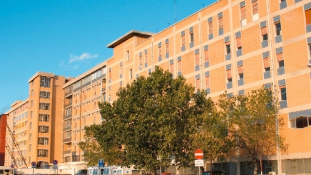 Bari, l'ecografo &egrave; vecchio, &egrave; polemica