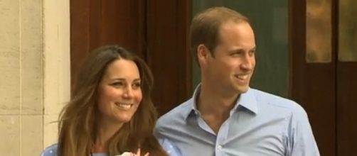 Credit: Wikimedia|CC BY-SA 3.0 - https://commons.wikimedia.org/wiki/File:Duke_Duchess_and_Prince_of_Cambridge.png