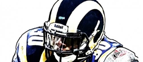 St Louis Rams Zac Stacy [Image by Jack Kurzenknabe| Flickr | Cropped | Public Domain Mark 1.0]