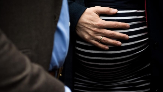 Donne incinte dovevano accettare diagnosi errate fatte con l'ecografo dell'ospedale