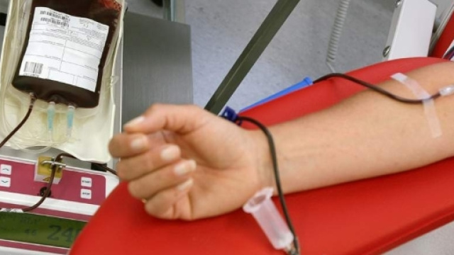 Trasfusioni infette, pensionata risarcita con 100 mila euro | Vvox - vvox.it