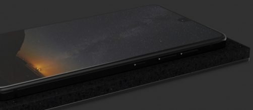 Essential Phone by smartphone italia on flickr