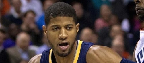 George is coming in. Chrishmt0423 via Wikimedia Commons